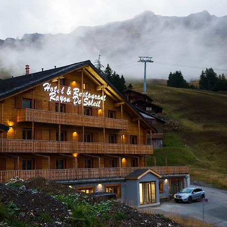 Hotel Rayon De Soleil ฌ็องเปรี ภายนอก รูปภาพ